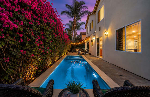 15935 Archwood Ln Gallery 1