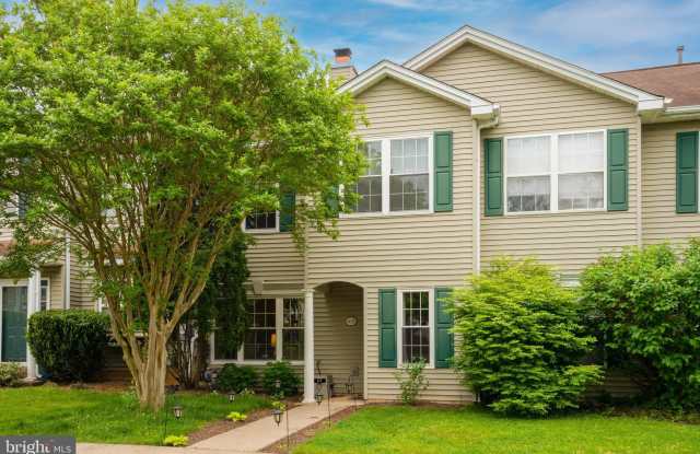 109 HAWTHORNE COURT photos photos