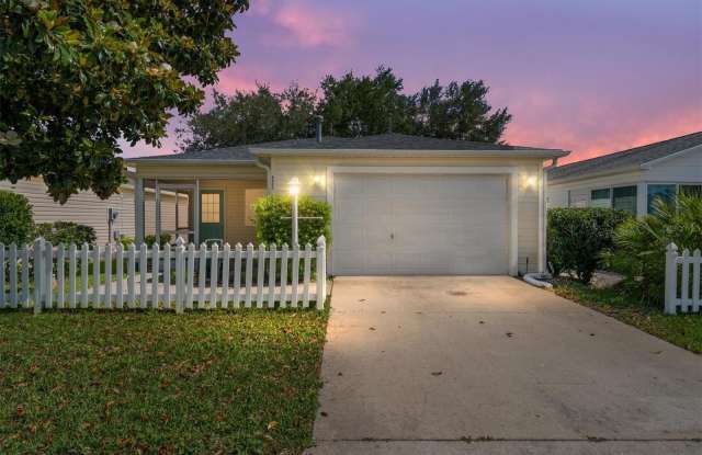 8221 SE 169TH PALOWNIA Loop Gallery 1