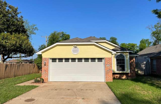 Updated 3 Bedroom Bossier Home photos photos