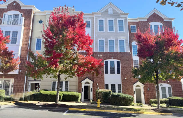 POTOMAC CLUB - TOWNHOUSE CONDO photos photos POTOMAC CLUB - TOWNHOUSE CONDO photos photos