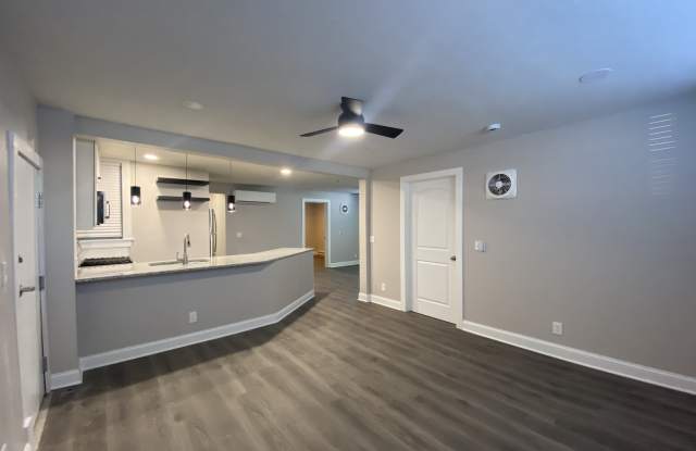 1670 Woodward Avenue1 Gallery 4