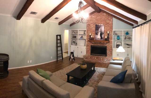 6002 Windhaven drive Gallery 4