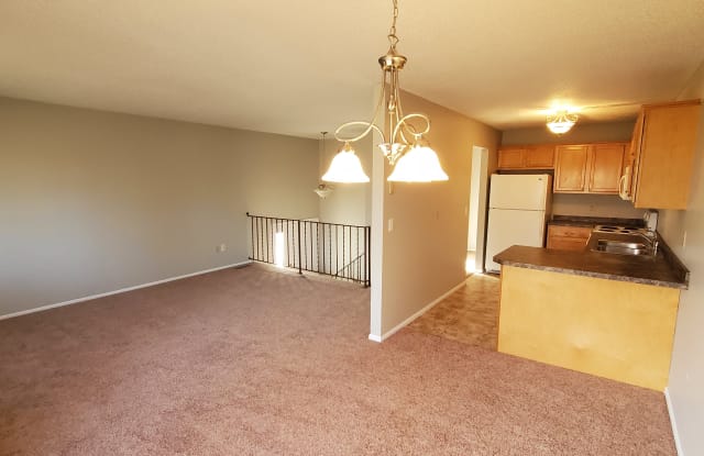 13841 74th Ave N - 13841 74th Avenue North, Maple Grove, MN 55311