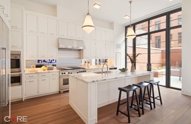 140 west 12th Street - 140 W 12th St, New York City, NY 10119