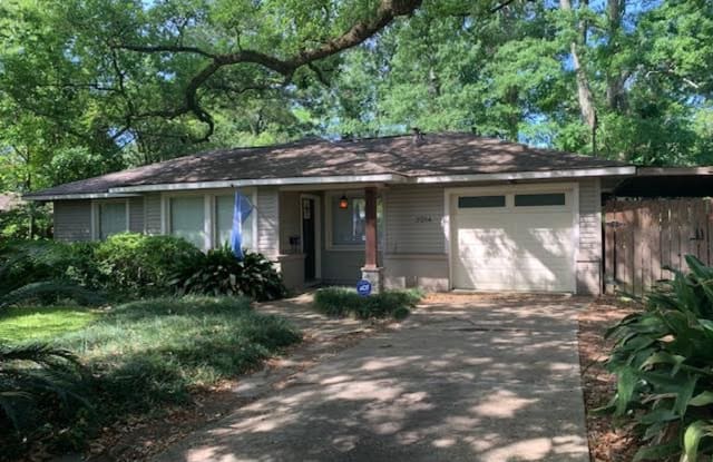 2214 Bardwell Dr. - 2214 Bardwell Drive, Baton Rouge, LA 70808