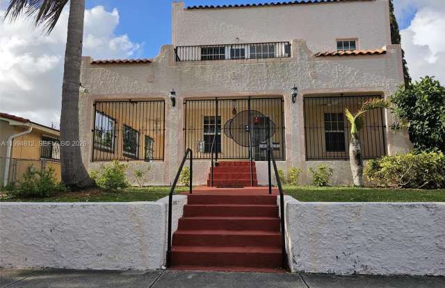 2385 SW 23rd Ter photos photos