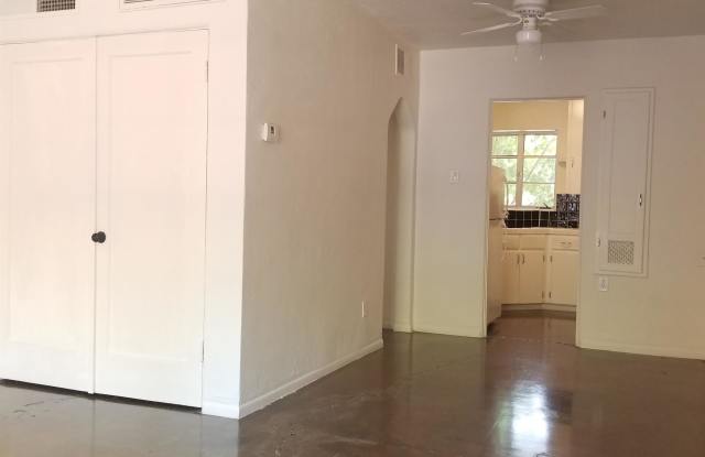 602 W. Roosevelt - 2 Gallery 1