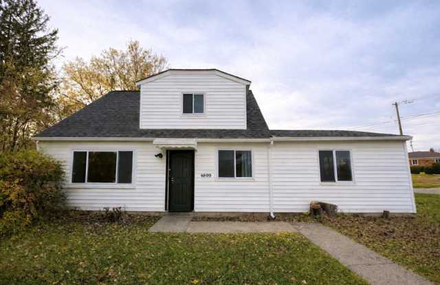 4300 East 175th Street photos photos