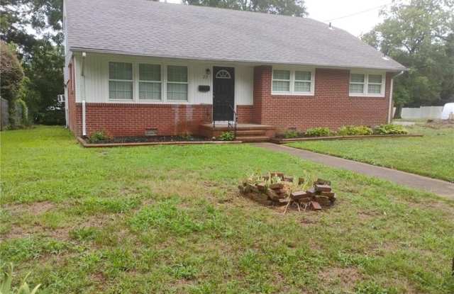 22 Glendale Road - 22 Glendale Road, Newport News, VA 23606