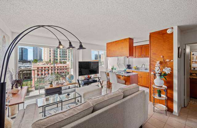 818 S King St #1007 Honolulu, HI 96813 photos photos