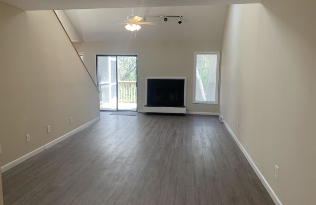 43 Arabian Drive Gallery 2