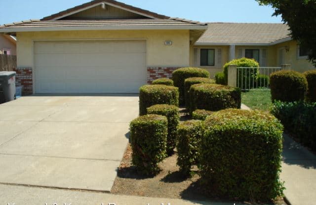 896 Kingman Dr. - 896 Kingman Drive, Vacaville, CA 95687