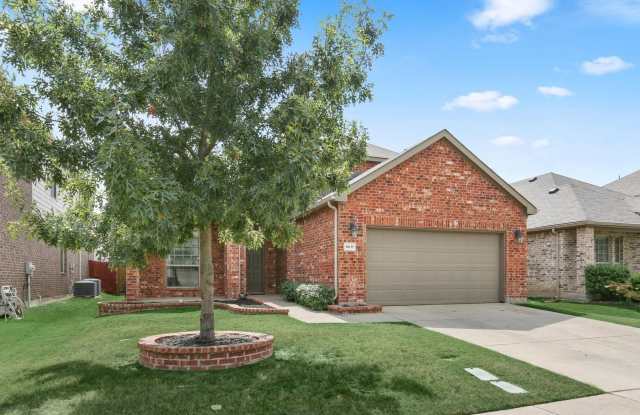 Welcome to this beautifully maintained north-facing home in the highly sought-after Frisco ISD! - 9617 Tipperary Drive, McKinney, TX 75072