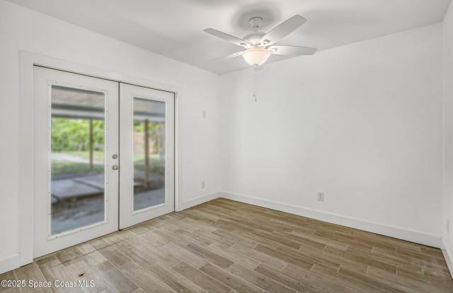 2364 Pineapple Avenue Gallery 3