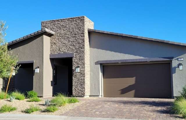 FOUR Car Tandem Garage - Views - Lake Las Vegas photos photos