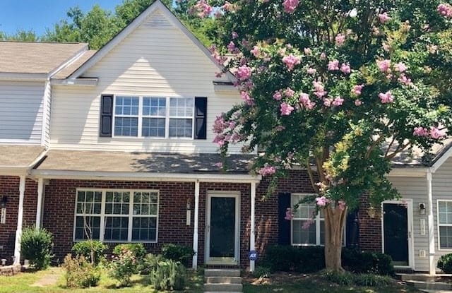 7543 Petrea Ln - 7543 Petrea Lane, Charlotte, NC 28227