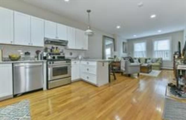 106 Union Park St - 106 Union Park Street, Boston, MA 02118