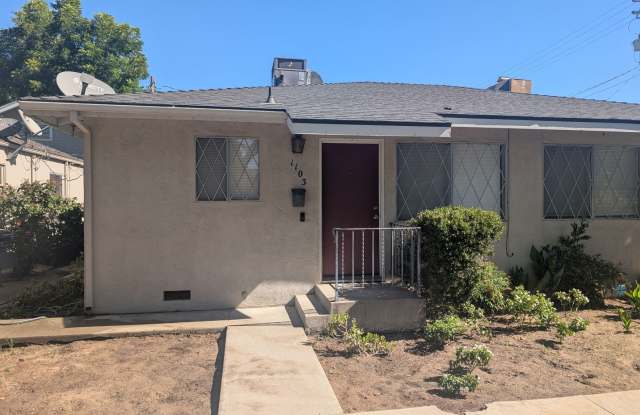 Charming 2-bedroom, 1 bath duplex - 1103 Sycamore Street, Turlock, CA 95380