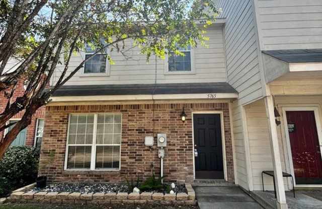 5765 Giddyup Ln - 5765 Giddyup Lane, Fort Worth, TX 76179