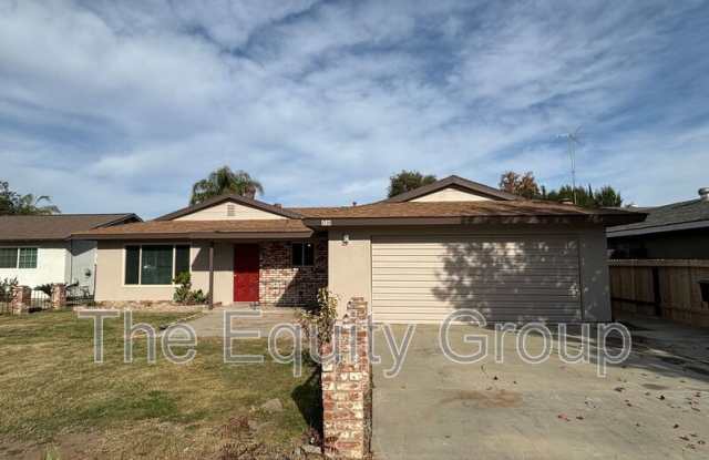 4700 West Tulare Ave - 4700 West Tulare Avenue, Visalia, CA 93277