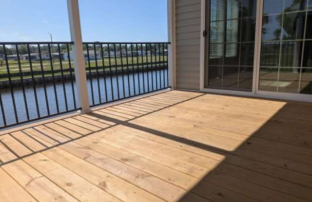 5702 Blue Harbor Drive Gallery 4