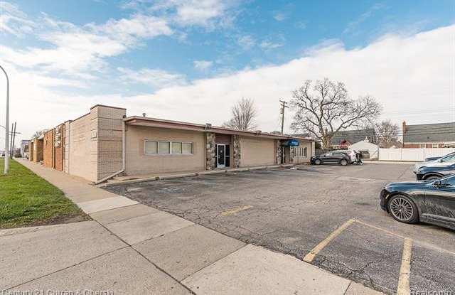 24800 MICHIGAN Avenue Gallery 3