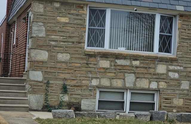 7719 DUNGAN ROAD photos photos