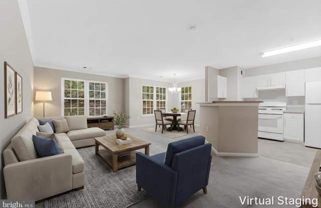 12747 FAIR BRIAR LN Gallery 4
