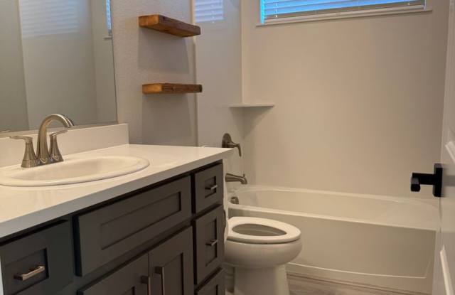Beautiful Whitney Ranch home with solar and EV charger! Gallery 4