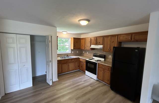 14105-14109 Red House Road photos photos