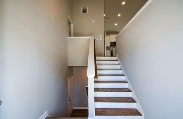 1816 Jessica Way Gallery 4