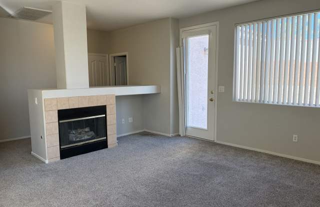 Windrose Point Avenue - 10660 Gallery 2