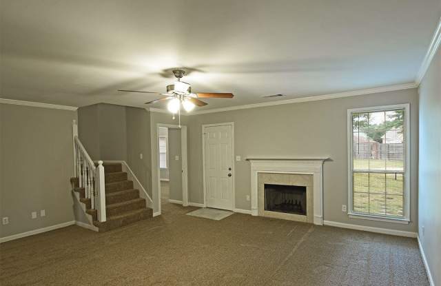2275 Lake Springs Ln Gallery 3