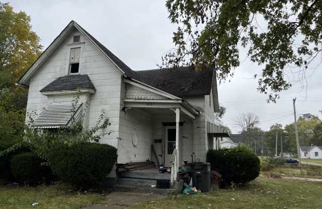 1201 N Bowman Ave - 1201 North Bowman Avenue, Danville, IL 61832