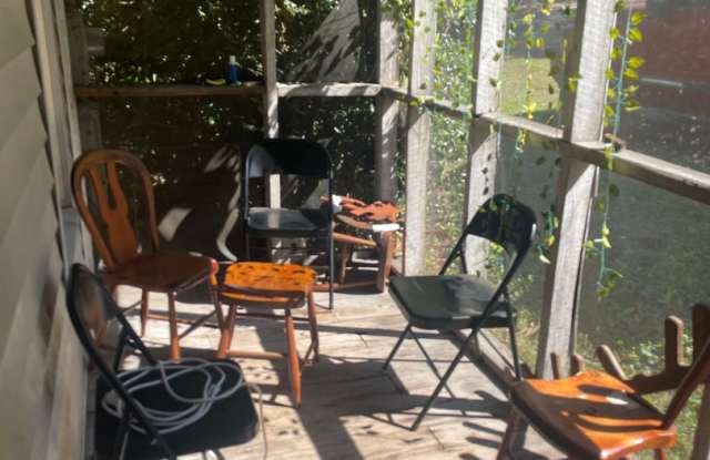 Available August 2027 - 3 Bedroom near UNC Gallery 3