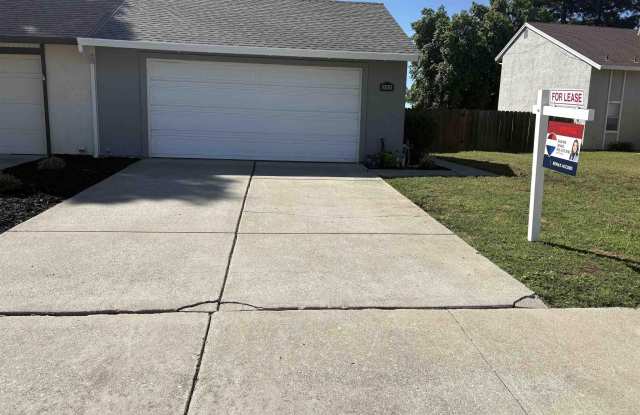 757 Valley Green Dr photos photos