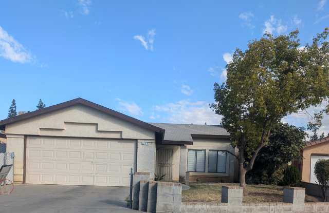 955 East Amber Avenue photos photos