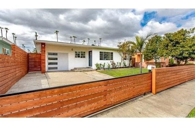 1918 S Broadway - 1918 S Broadway, Santa Ana, CA 92707