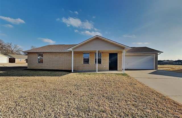 215 Bobbie Ann Court photos photos