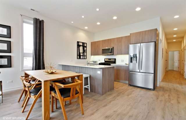 4119 North Narragansett Ave photos photos
