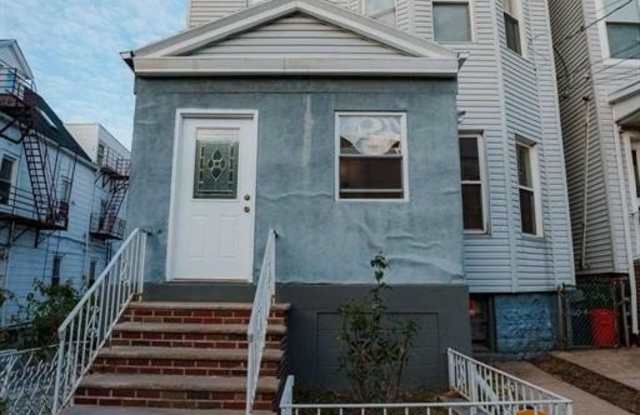 66 46th Street 1 - 66 46th Street, Weehawken, NJ 07086 66 46th Street 1 - 66 46th Street, Weehawken, NJ 07086