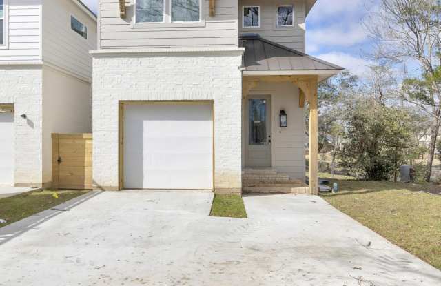 325 Bacque Crescent Drive photos photos