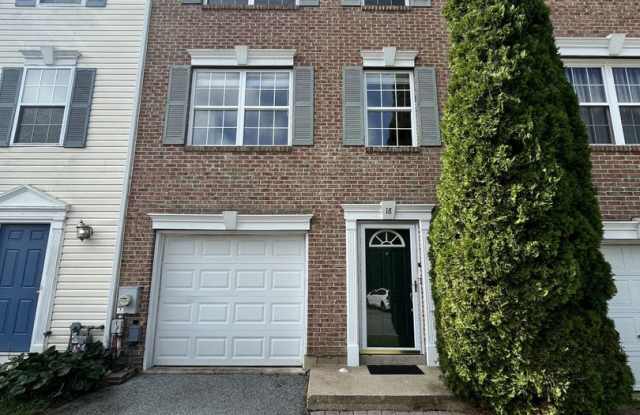 Welcome to 18 Emandan Ln! photos photos