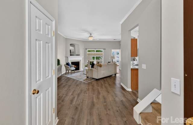 18418 Torrence Chapel Estates Circle Gallery 4