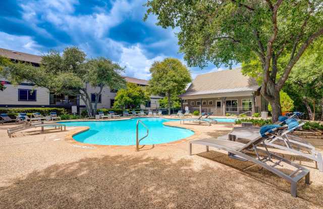 Highlands Hill Country Gallery 3