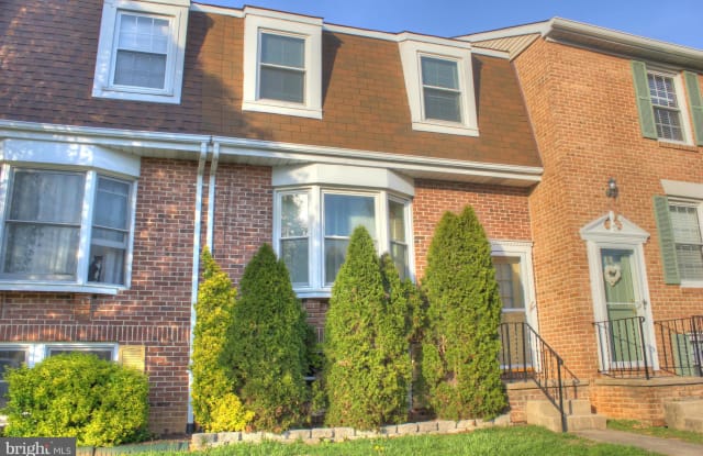 5811 RICHARDSON MEWS - 5811 Richardson Mews Square, Arbutus, MD 21227