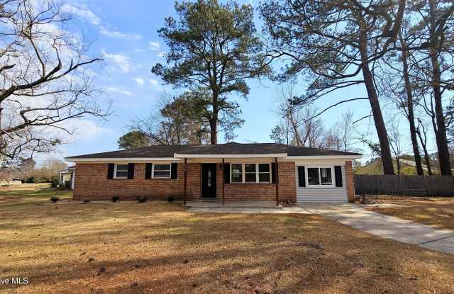 215 Shamrock Drive photos photos