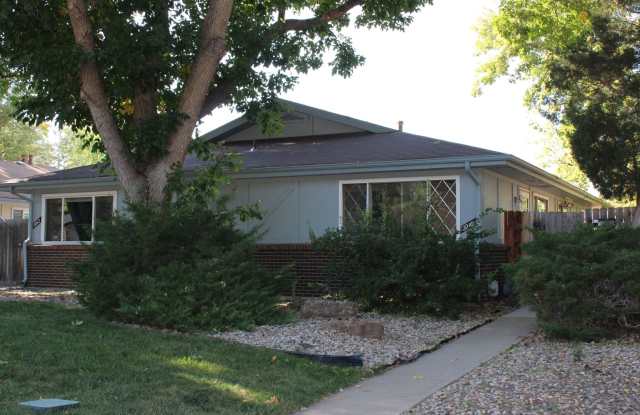 Lovely 2 Bedroom Townhouse photos photos