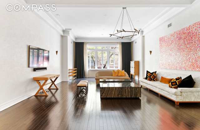 18 East 62nd Street - 18 East 62nd Street, New York City, NY 10065